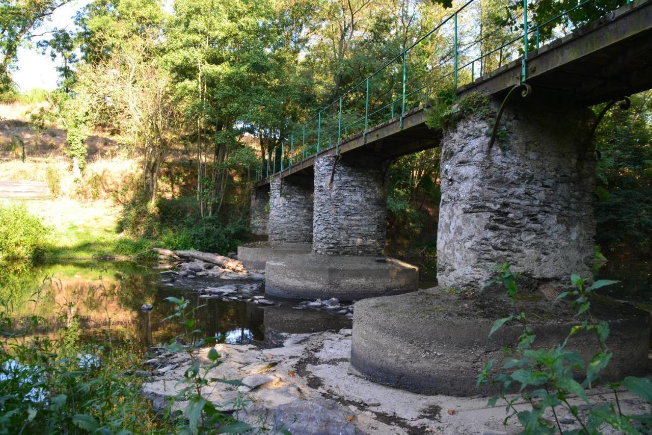 Le Moulin Neuf Beaupréau-en-Mauges Exterior foto